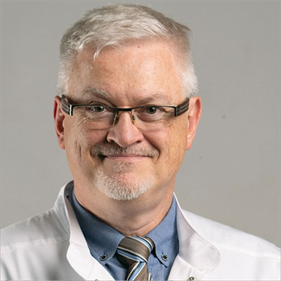 dr Paweł Małasiak chirurg dziecięcy neurochirurg
